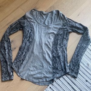 Lululemon long sleeve